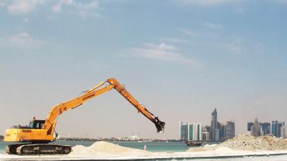Qatar's economic balancing act 