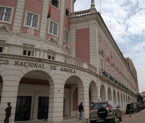 Angola National Bank embedded