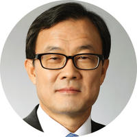 Lee Soon-woo, CEO, Woori Bank