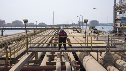 Saudi Aramco oil pipeline